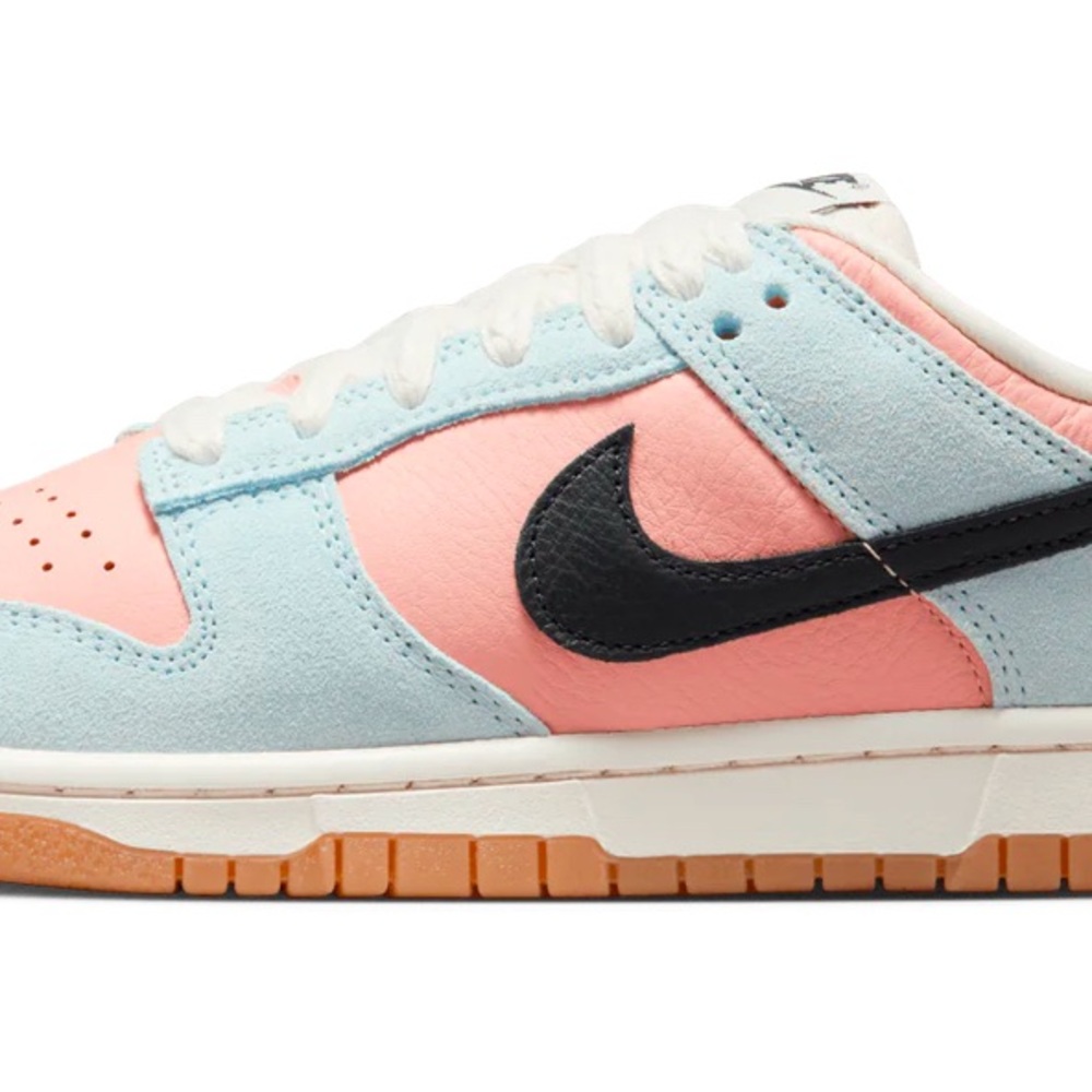 Nike Dunk Low Glacier Blue Pink Gum HJ7341-474  Womens Size 7.5 W - Picture 5 of 6